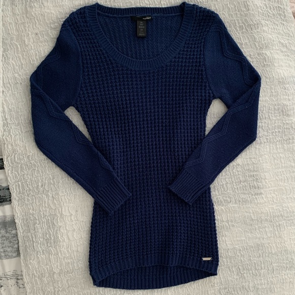 Blue wool sweater - Picture 1 of 2